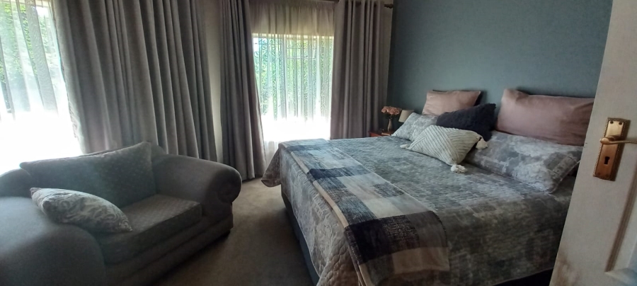 3 Bedroom Property for Sale in Roosheuwel North West